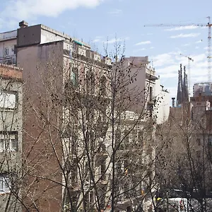 https://go-bcn-residence-sagrada-familia.catalonia-hotels.com
