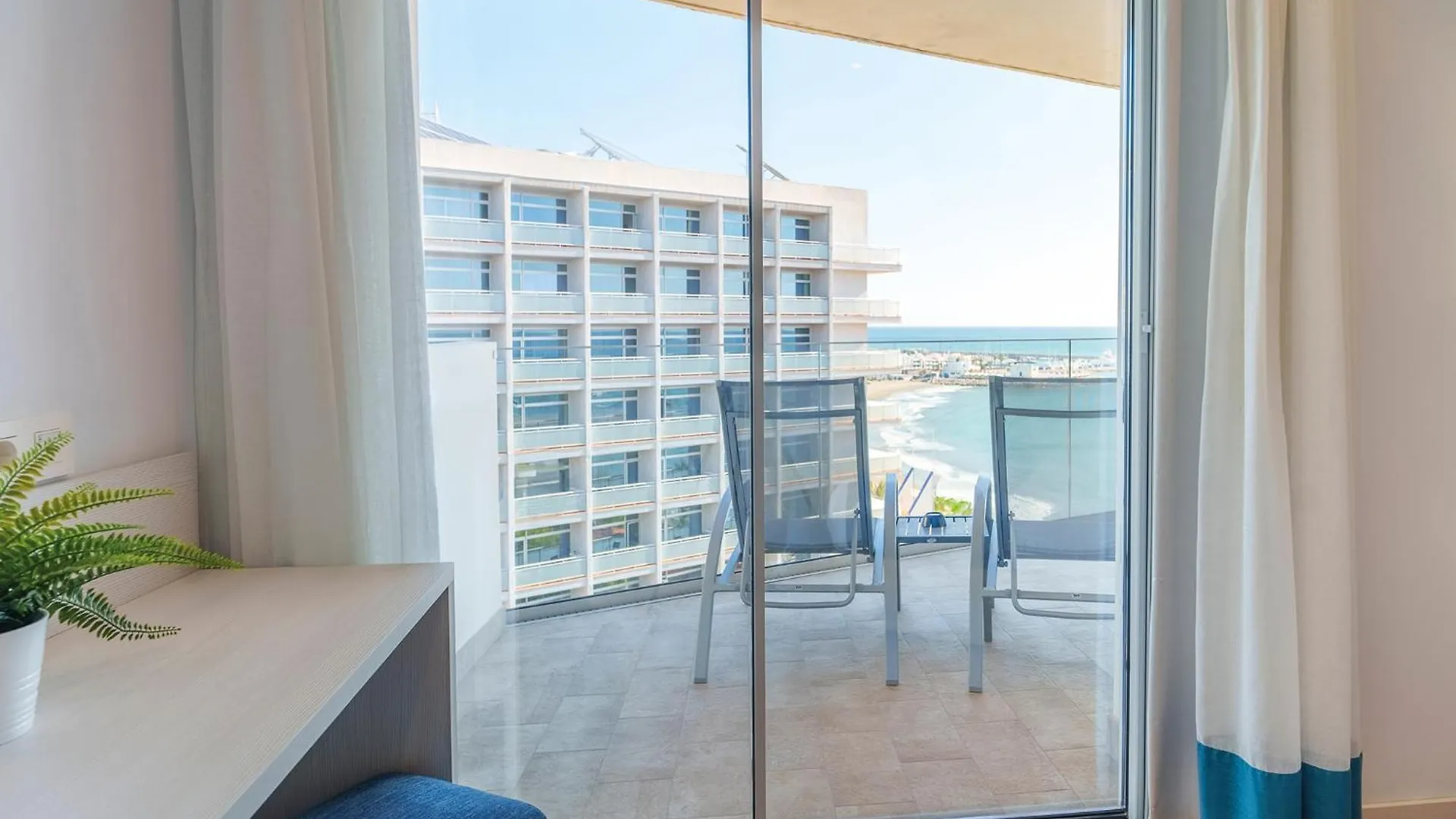Sentido Benalmadena Beach 4*,